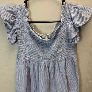 American Eagle off the shoulder top